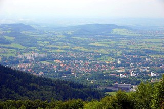 Burmistrz Ustronia o działaniach proekologicznych: Mieszkańcy sami zaczynają rozumieć ten problem