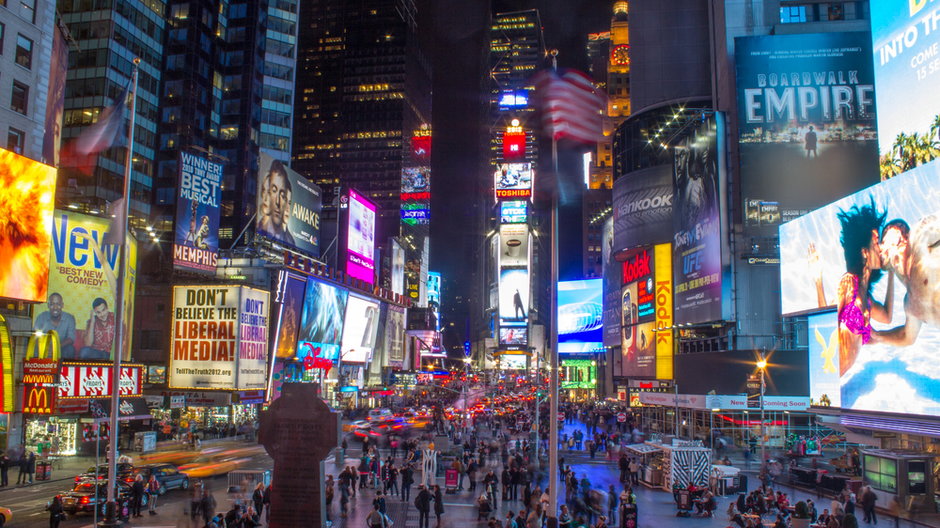 Nagranie z mężczyzną lecącym na drobie przez Times Square obejrzano już ponad 5 mln razy