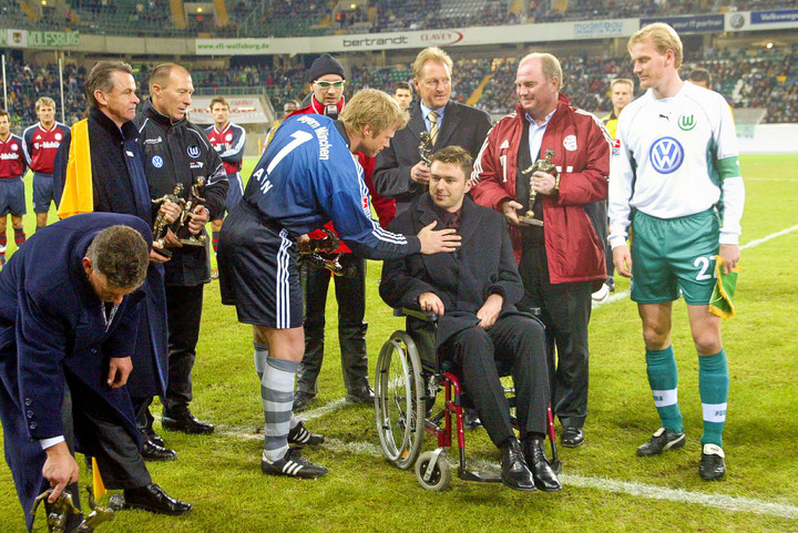 Krzysztof Nowak w czasie meczu charytatywnego Wolfsburg - Bayern
