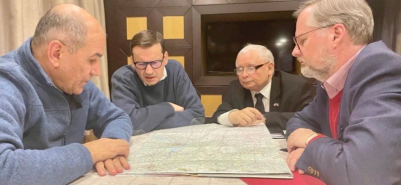 Morawiecki i Kaczyński w Kijowie. Zobacz ZDJĘCIA