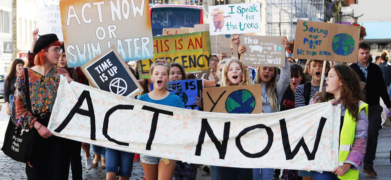 Generalny Strajk dla Ziemi. "Od 30 lat wiemy, że coś się dzieje z klimatem. Nie robimy nic"