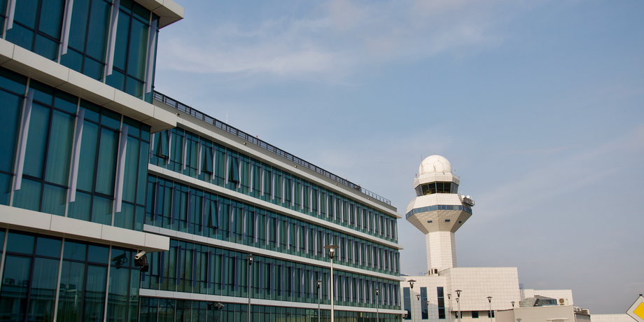 PAŻP - wieża kontroli lotów