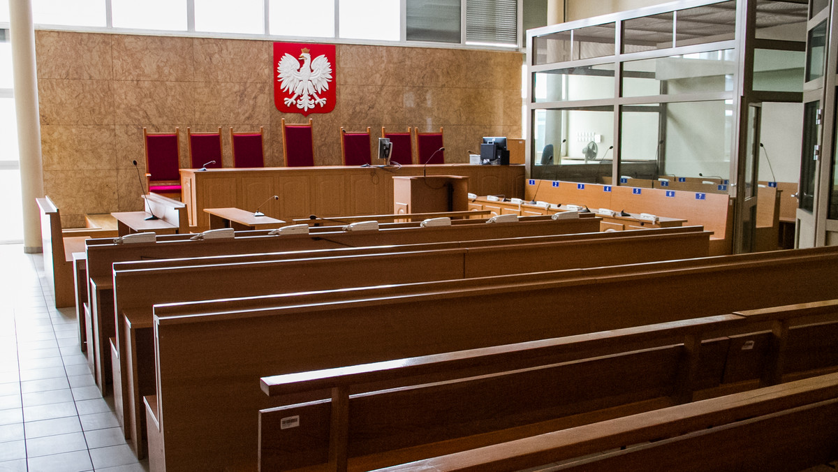 Sejmowa komisja sprawiedliwości i praw człowieka pozytywnie zaopiniowała w środę kandydaturę prof. Lecha Morawskiego na członka Trybunału Stanu. Za zgłoszoną przez PiS kandydaturą głosowało 9 posłów, dwóch wstrzymało się od głosu.