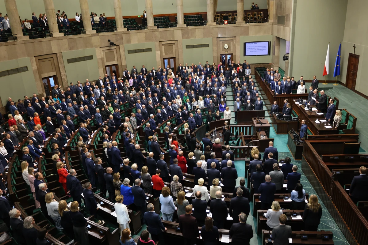 Składka zdrowotna będzie niższa. Sejm cofa Polski Ład. Koszt: 4,6 mld zł