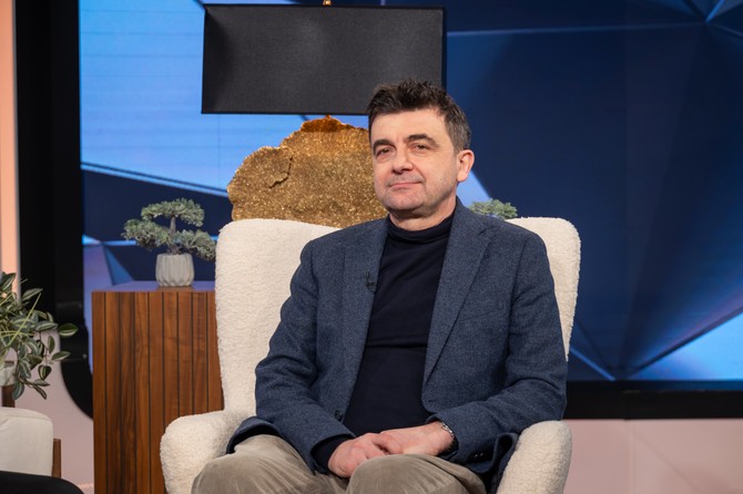 Dr Miroslav Đorđević