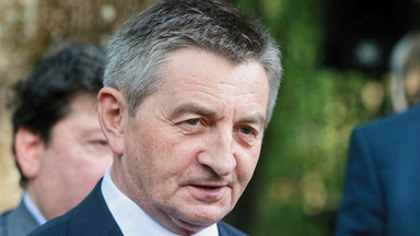 Marszałek Sejmu wpłacił pieniądze na cele charytatywne. To rekompensata za loty z rodziną