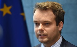 Rzecznik rządu: Ministrowie pozytywnie ocenili prezydencki projekt obniżenia wieku emerytalnego