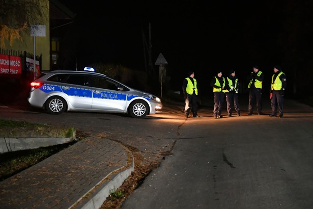 Policja na miejscu eksplozji w Przewodowie