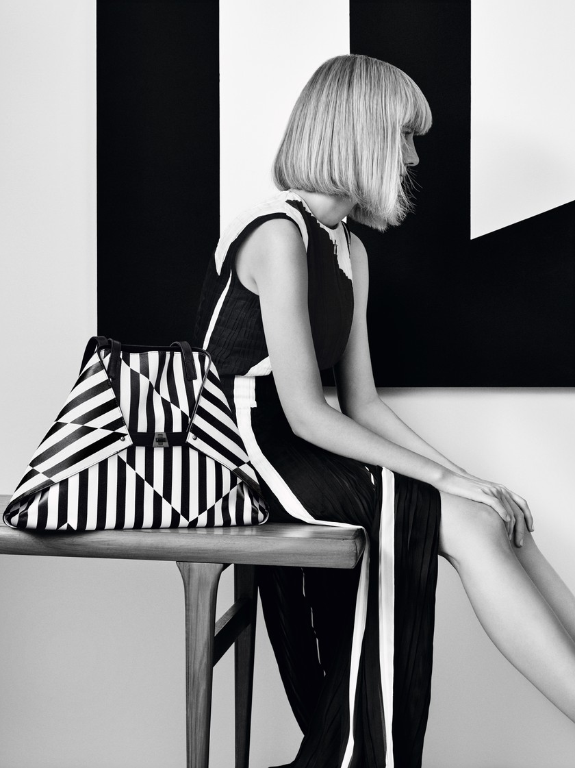 Klare Linie Die Frühling/Sommer-Kampagne von 2017.