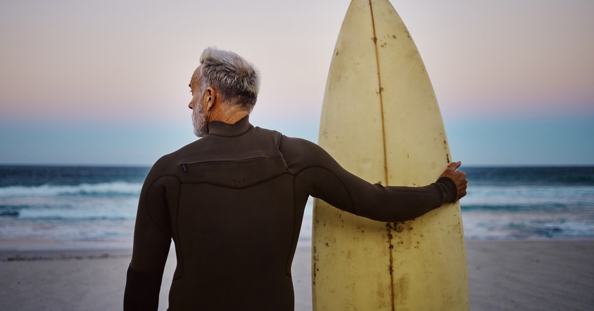 48-letni Darek pływa na desce, kupił przyczepę na Helu i pick-upa. Koledzy mówią: nasz małolat