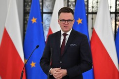 Morawiecki 'wprasza się' na spotkanie z Hołownią. Jest reakcja marszałka Sejmu