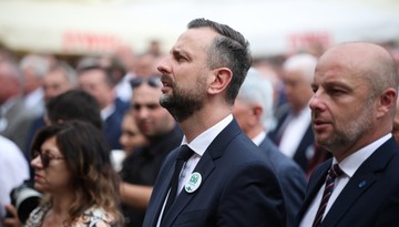 800+ tylko dla pracujących Polaków? Propozycja wicepremiera dzieli koalicję