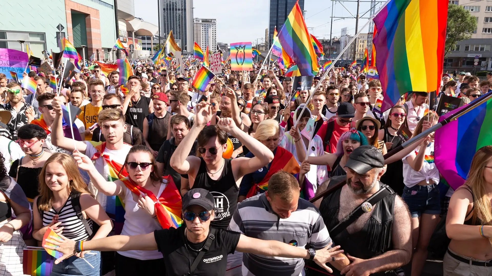 Warszawska Parada Równości przejdzie legalnie. Miasto wydało zgodę na marsz