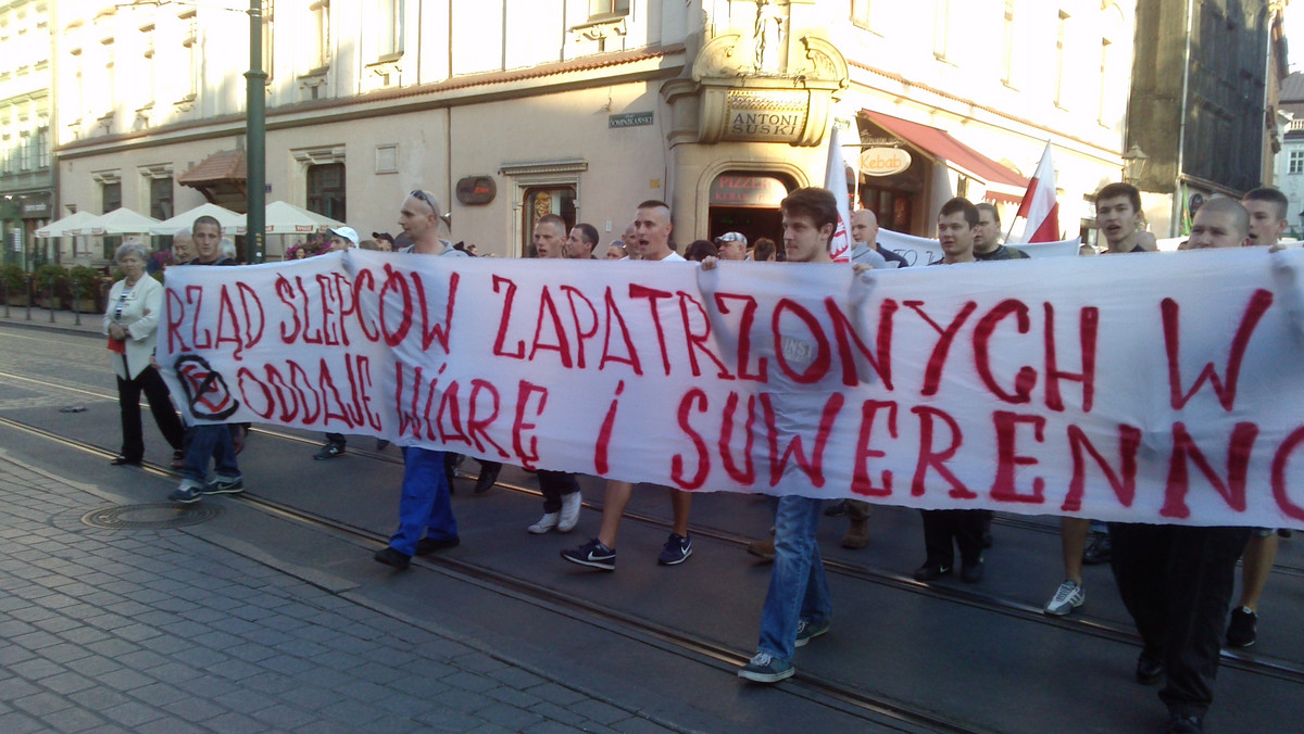 Tłumy w Krakowie domagały się dymisji rządu Tuska