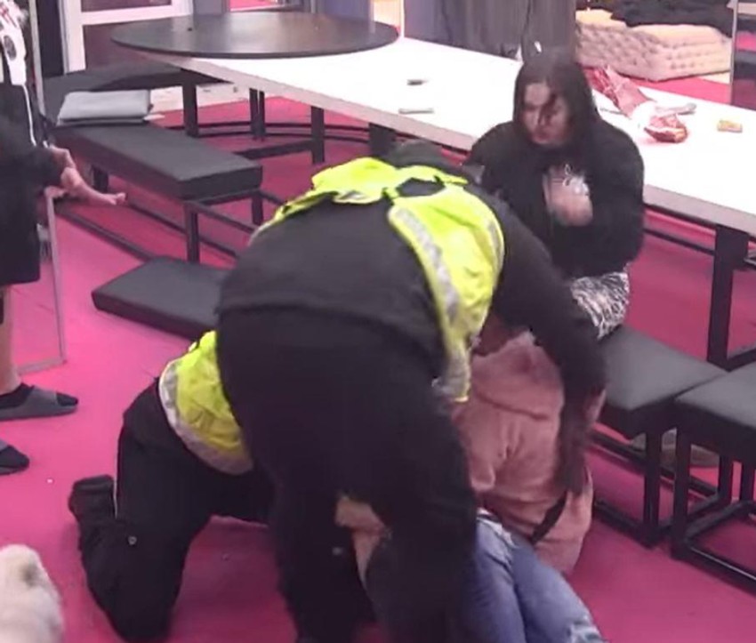 Gastoz napravio haos u Eliti