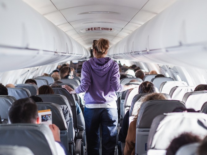 Pilot upozorava na bezbednosna uputstva koja mnogi putnici zanemaruju