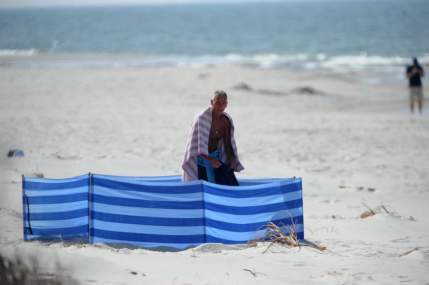 Jan Maria Jackowski na plaży