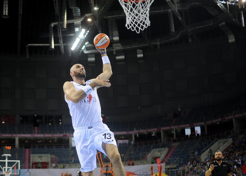 Marcin Gortat znowu imprezuje!