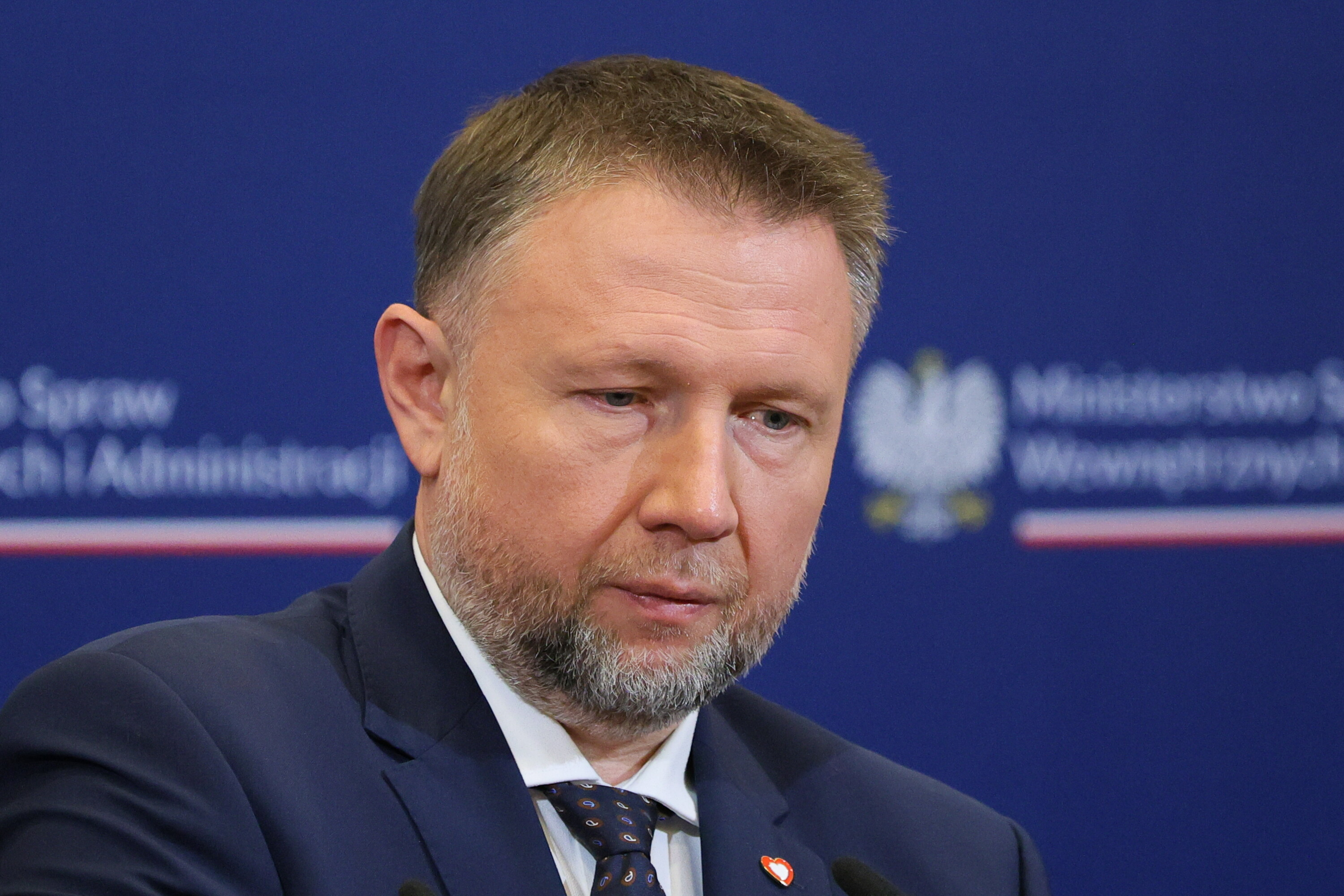 Dowódca policji w areszcie za gwałt na 22-letniej stażystce