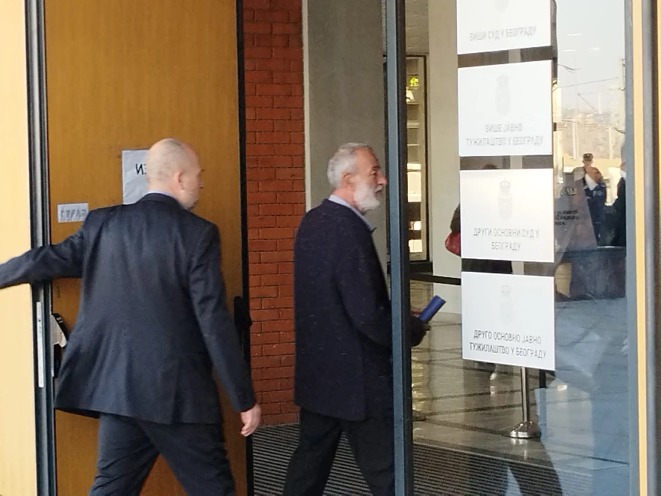 Mika Aleksić stigao ispred Palate pravde