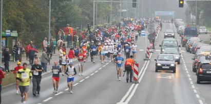 Maraton zakorkuje miasto