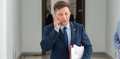 Kolejny szokujący przeciek z afery mailowej. Dworczyk był wściekły na koleżankę z rządu. "K****, ona zrobiła z nas debili"