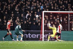 Liga Europy. Trzeci gol Świderskiego, debiut Ziółkowskiego, czerwona kartka Kędziory