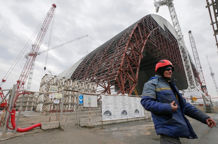 CZARNOBYL. Budowa nowej osłony na zniszczony reaktor atomowy