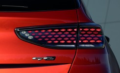 Kia hitem w Polsce po 10 dniach, a kryzys dociska