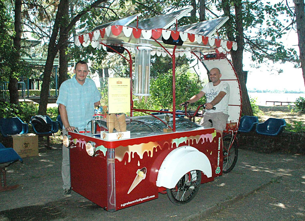 Izumeli solarno vozilo za prodaju sladoleda