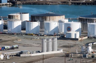 USA uwolni 50 mln baryłek ropy z rezerwy strategicznej