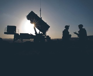 Ukraińscy żołnierze szkolą się w USA z obsługi wyrzutni Patriot. Kiedy sprzęt dotrze do Ukrainy?
