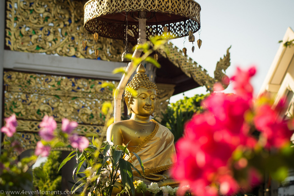 Budda w świątyni Wat Chedi Luang