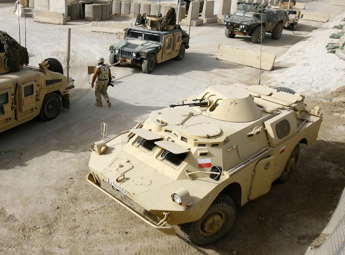 Brytyjczycy i Australijczycy zostaną w Iraku po wygaśnięciu mandatu