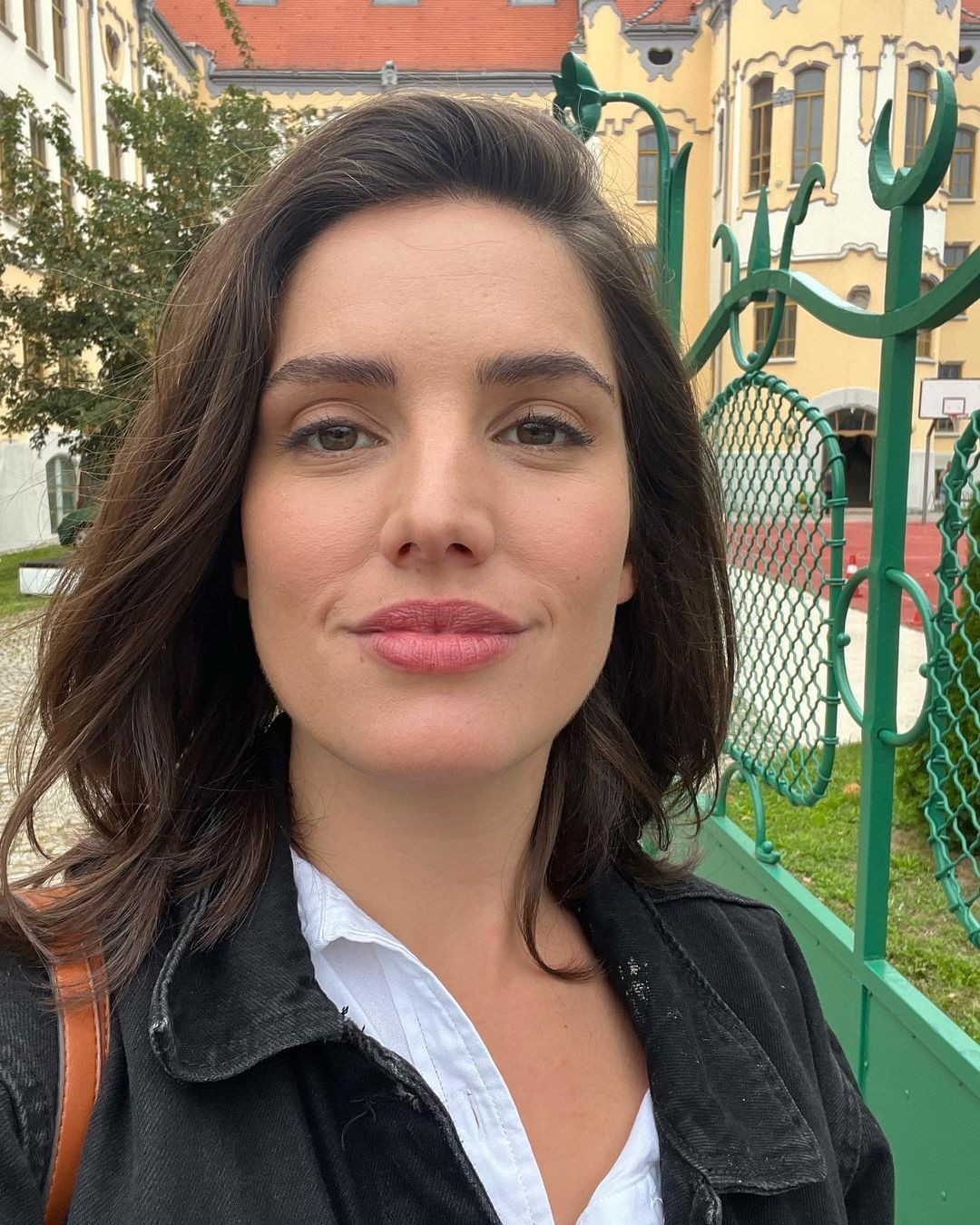 Sarah Arató.
