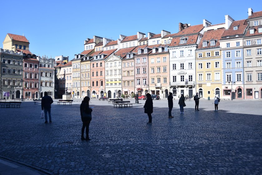 Koronawirus: Polska po wprowadzeniu nowych restrykcji