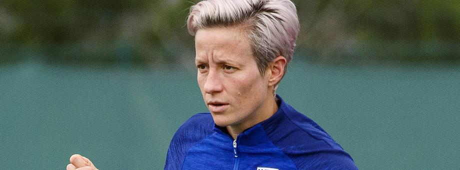 Mistrzyniom świata w sądowych bataliach przewodzi Megan Rapinoe, laureatka Złotej Piłki w 2019 r. i najlepsza zawodniczka kobiecego mundialu z ubiegłego roku