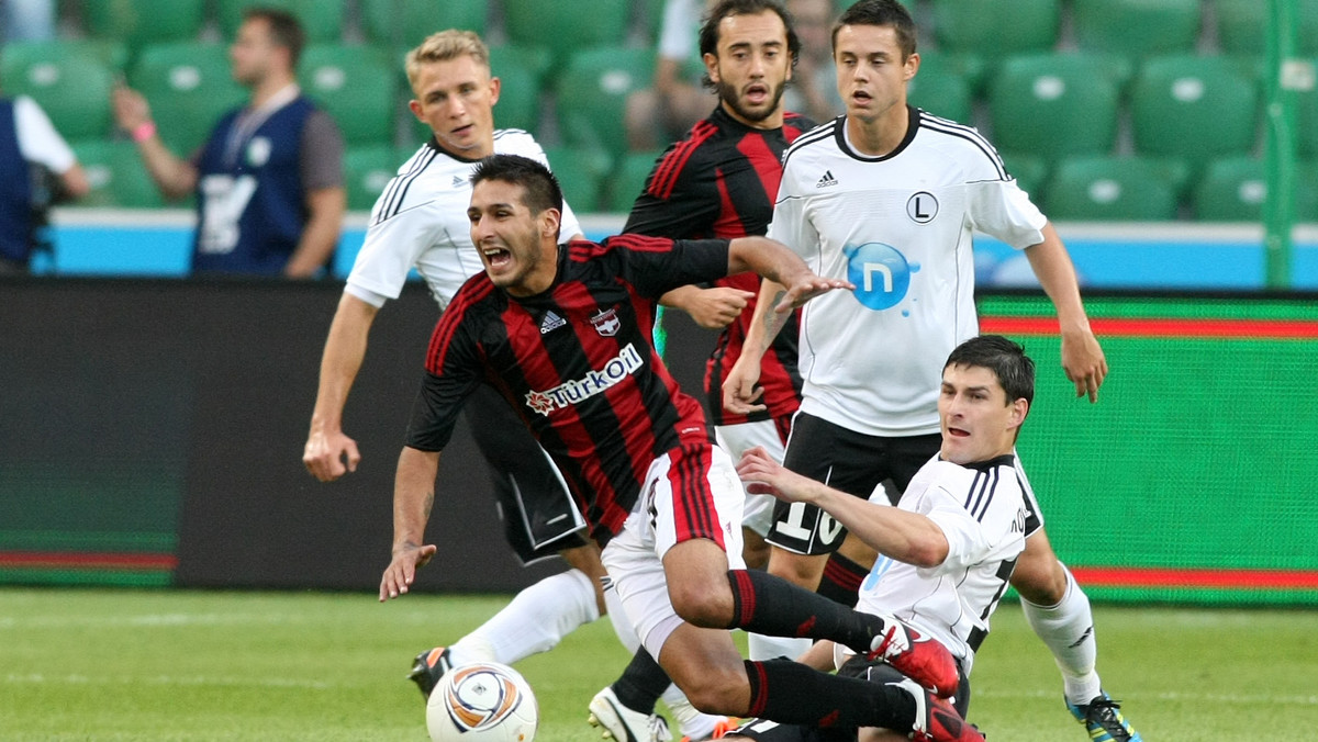 UEFA ogłosiła podział na grupy przed losowaniem ostatniej fazy eliminacji Ligi Europy. Bez względu na to, na kogo trafią piłkarze Legii Warszawa i Śląska Wrocław, czeka ich trudne zadanie.