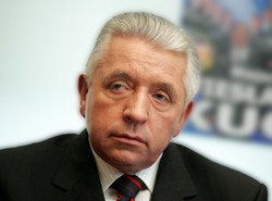 "Wyrok ws. afery gruntowej uderza w CBA i PiS"