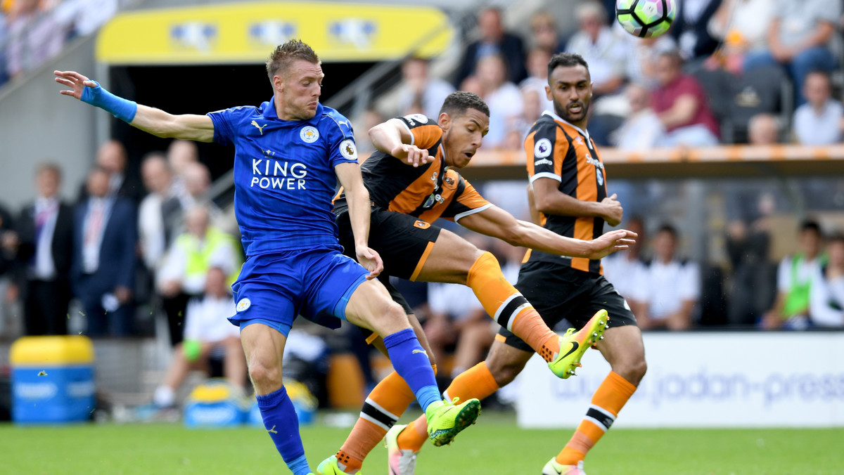 W pierwszej kolejce Premier League Leicester przegrał na wyjeździe z Hull City 1:2 (0:0). Bohaterem gospodarzy został Robert Snodgrass. Bartosz Kapustka przesiedział całe spotkanie na ławce rezerwowych.