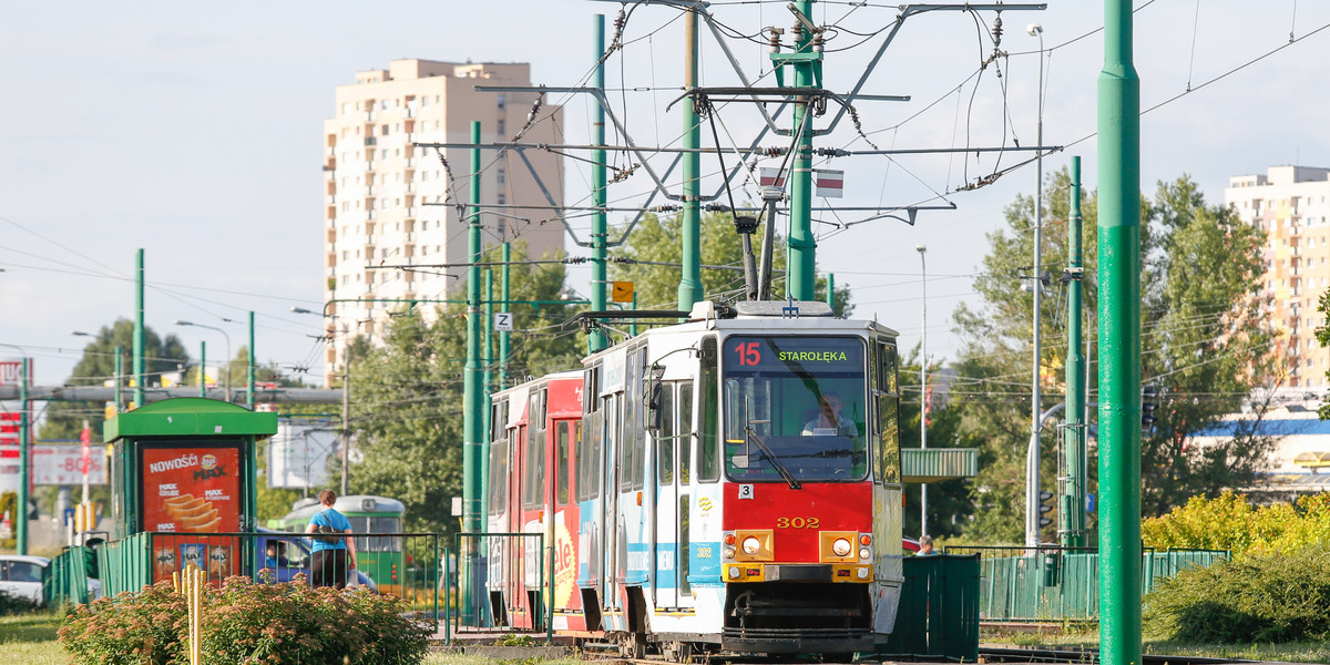 Wymieniają tory na Starołęce