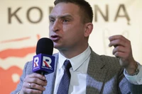 Varga krytykuje Bąkiewicza: Polski patriotyzm oparty na kulcie cierpienia