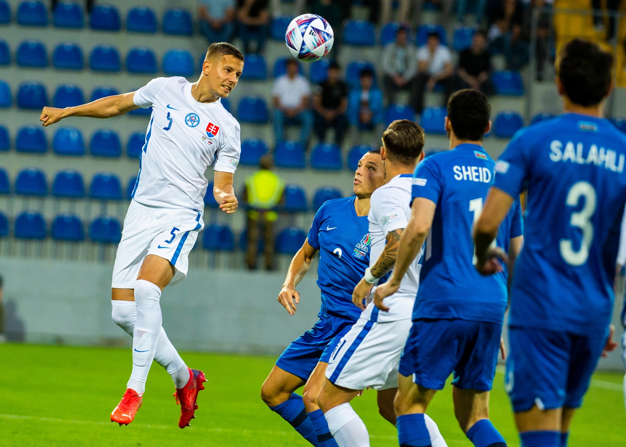 Ľubomír Šatka (Slovensko).