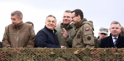 Orban w Polsce. Spotkał się z Morawieckim na poligonie