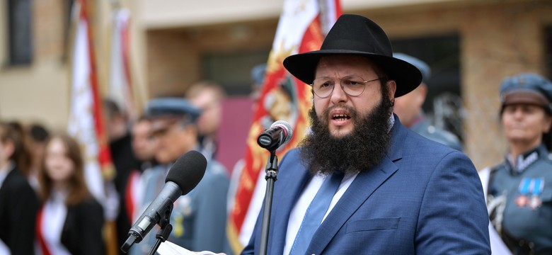 "Antysemicka i antypolska akcja". Rabin Szalom Dow Ber Stambler zabrał głos ws. incydentu z udziałem Grzegorza Brauna w Sejmie