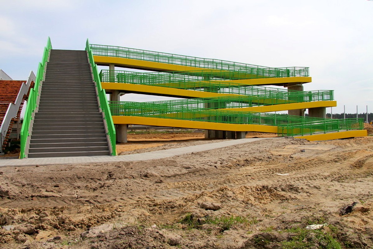 Kładka nad autostradą A1