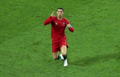 Cristiano Ronaldo zemścił się na Hiszpanach. Oni skazali go na dwa lata więzienia, a on wbił im trzy gole