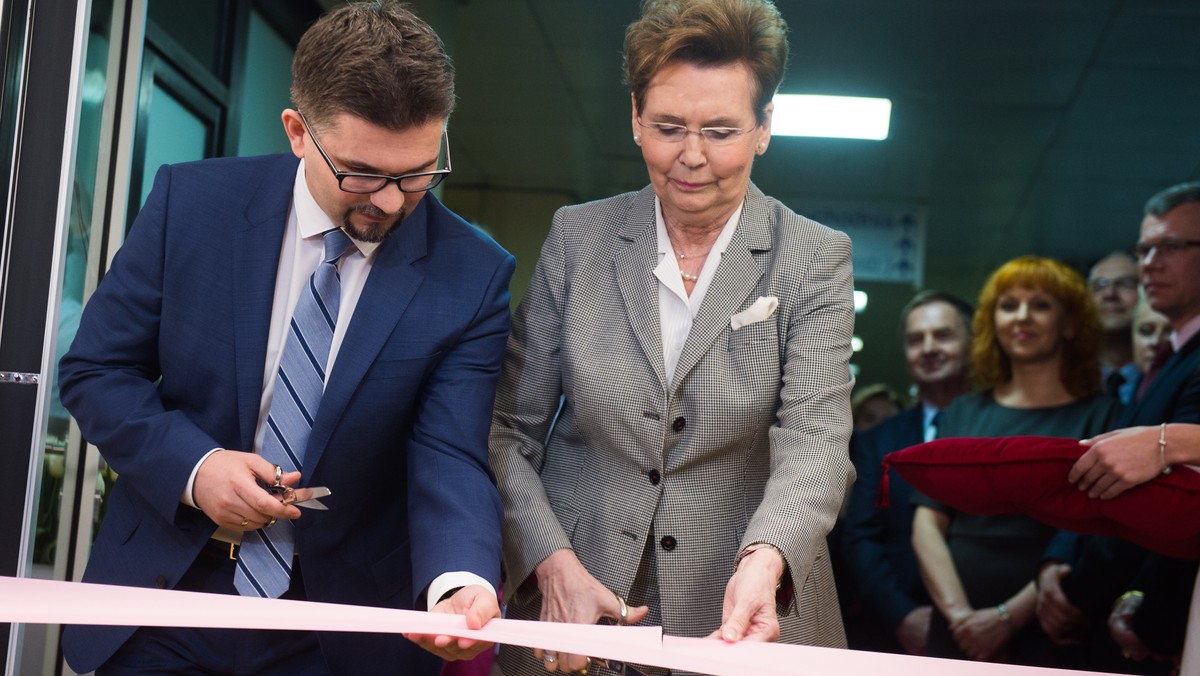 W Instytucie Centrum Zdrowia Matki Polki w Łodzi, po dwuletnim remoncie, otwarto dzisiaj klinikę rehabilitacji dla dzieci. Dzięki inwestycji wartej 22 mln zł, możliwe będzie wielokrotne zwiększenie liczby świadczonych w niej usług.