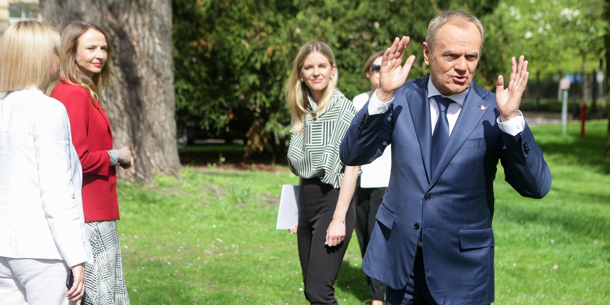 Donald Tusk podczas wtorkowej konferencji prasowej w KPRM.