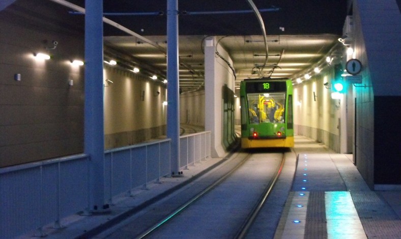 Trasa tramwajowa w tunelu z os. Lecha na Franowo. Fot. Janusz Ludwiczak 